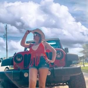 Meet your Posher, Veronica